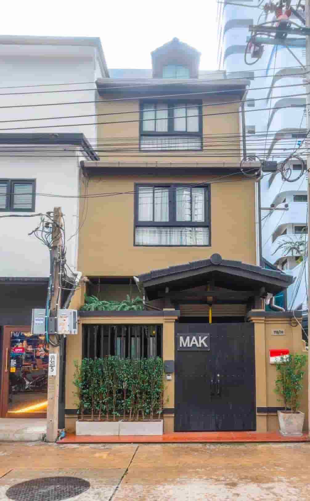 FOR RENT AT A GREAT PRICE!! Beautifully house, Sukhumvit Soi 15, Near BTS Asok and Terminal 21